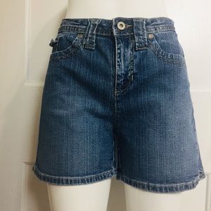 Faded Glory Stretch Ladies 4"